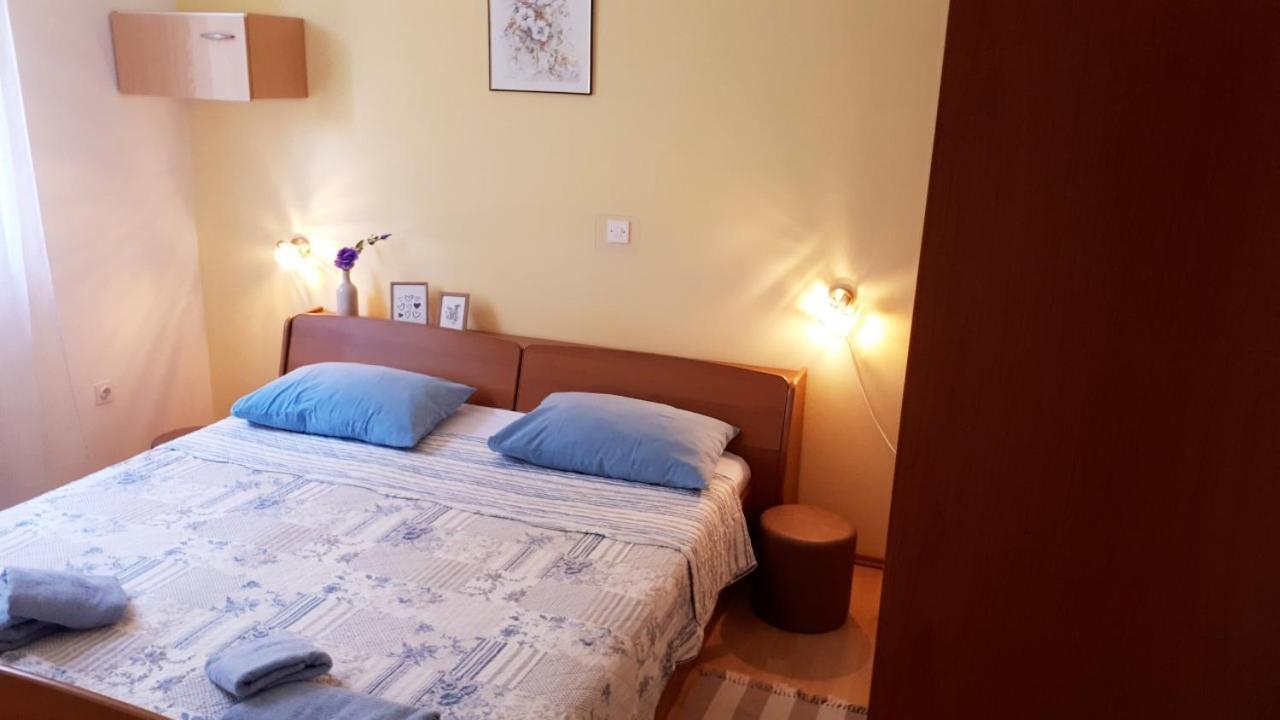 Apartment Neda Z-Velika Okucnica, Besplatni Parking I Opticki Wi-Fi Лабин Экстерьер фото